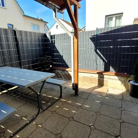 Fischer 3 - Moderne Monteurs- & Mit 3 Schlafzimmern - Neu Renoviert Apartamento *