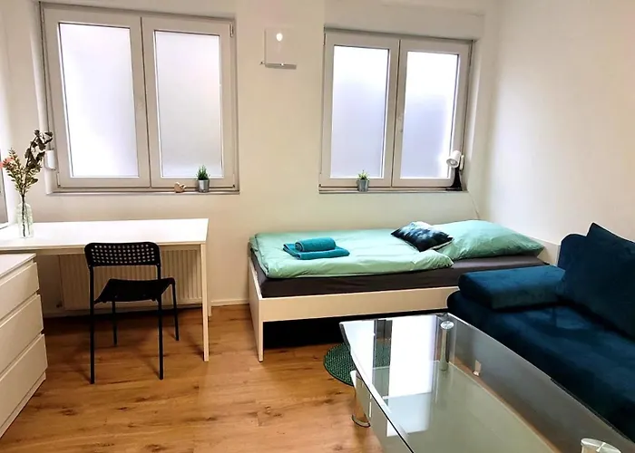 Fischer 3 - Moderne Monteurs- & Mit 3 Schlafzimmern - Neu Renoviert *